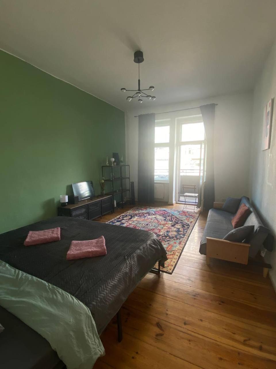 Stylish 2-Room Apartment With Balcony Next To East Side Gallery 柏林 外观 照片